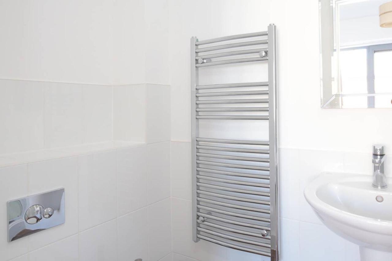 Modern Oxford Apartment - Sleeps 4 外观 照片